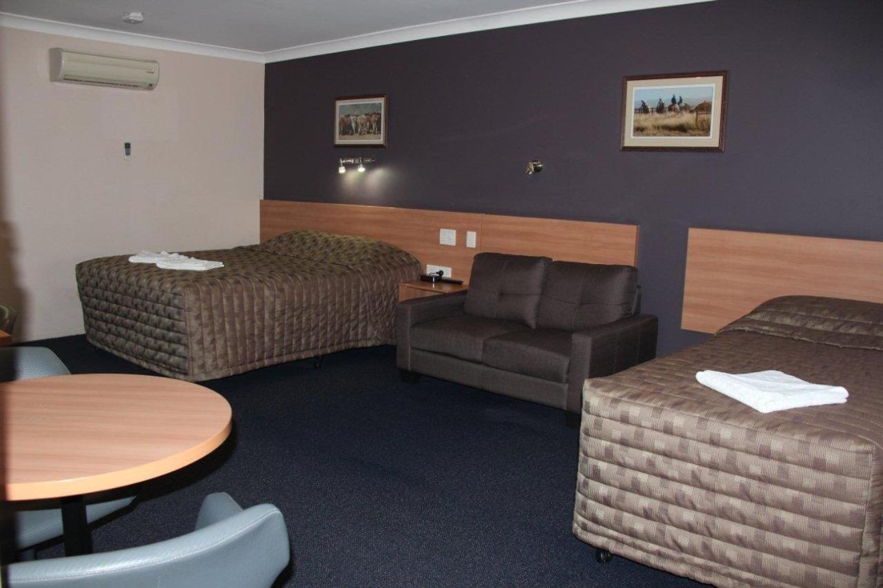Sunpalms Motel Рокхемптън Екстериор снимка