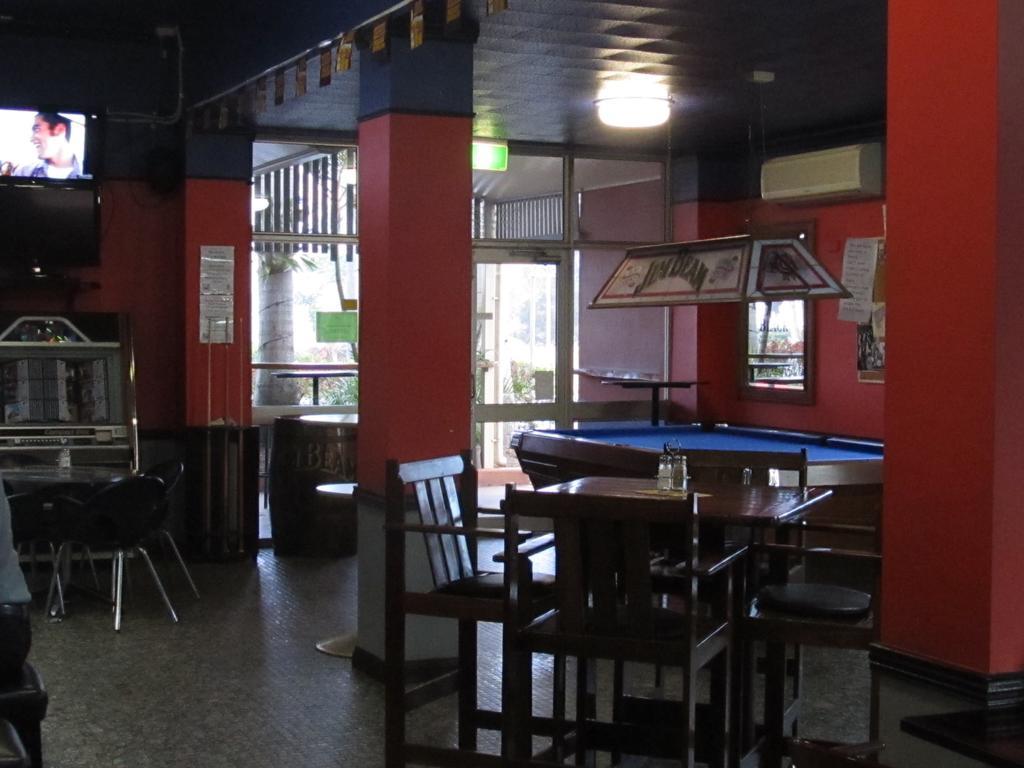 Sunpalms Motel Рокхемптън Екстериор снимка