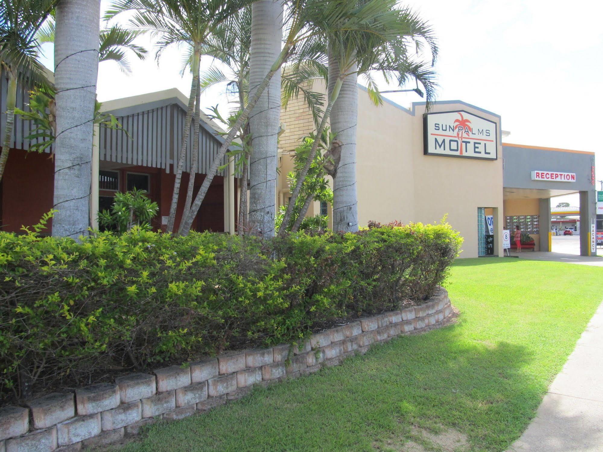 Sunpalms Motel Рокхемптън Екстериор снимка